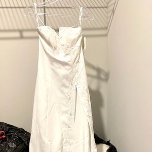 Plain Beaded Wedding Dress For Bride And Bridesmaids